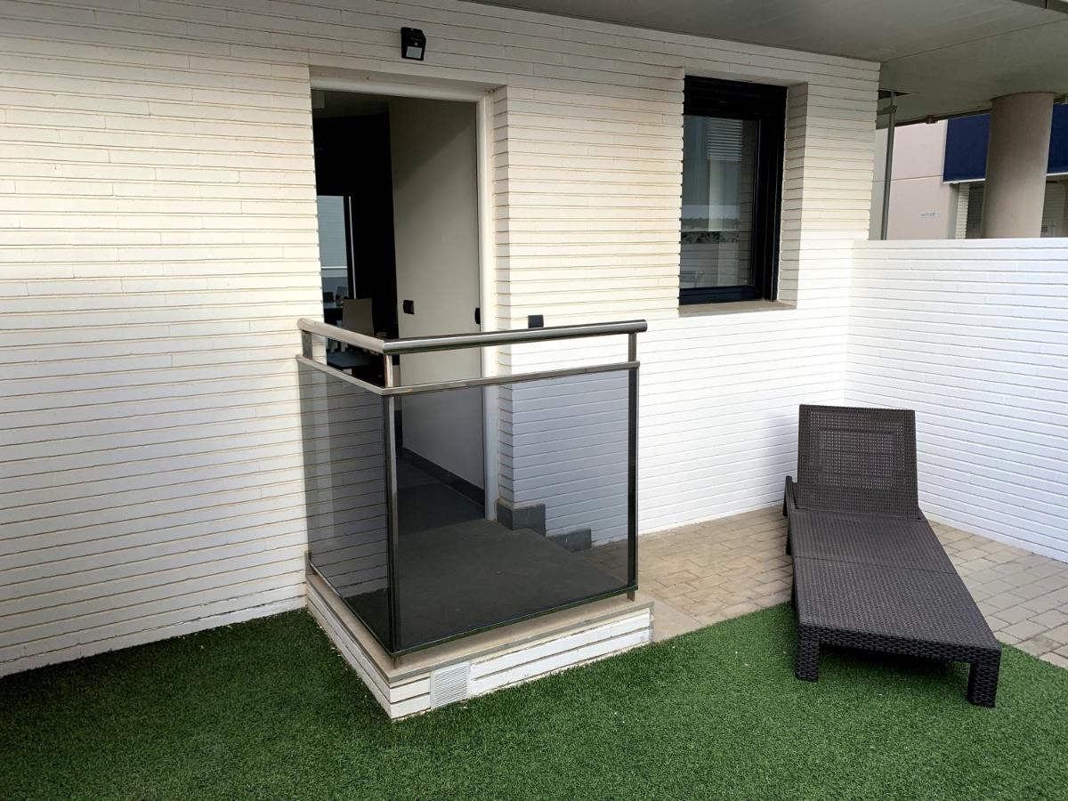 Apartamento Con Jardin En Primera Linea De Playa Con Parking Y Piscina Peñíscola 외부 사진